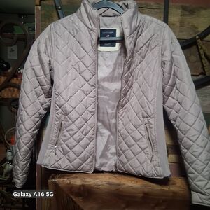 Polo  Women's Quilted Puffer Jacket - Light Gray